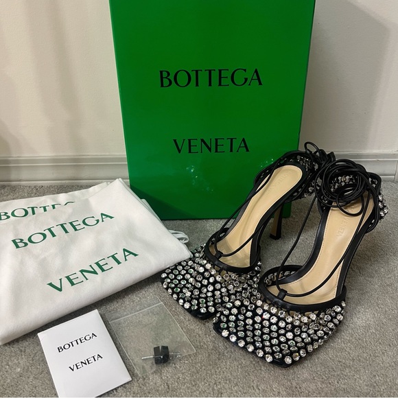 Bottega Veneta Sparkle Stretch Heels - Picture 3 of 11